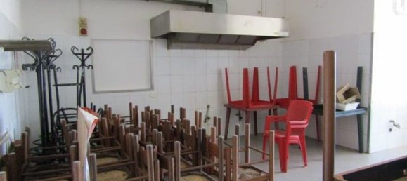 Propriété commerciale à San Felice sul Panaro, Italy 185m² No. 64002 17