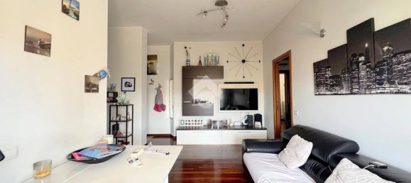 Квартира с 1 спальней в Чезате, Италия № 378679 8