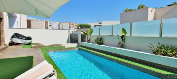 5 bedrooms Villa in Alicante, Spain No. 176118 26