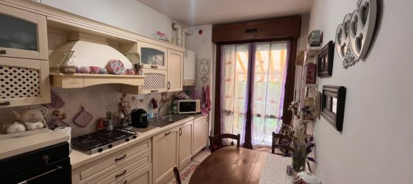 Квартира с 3 комнатами в Верона, Италия № 293024 3