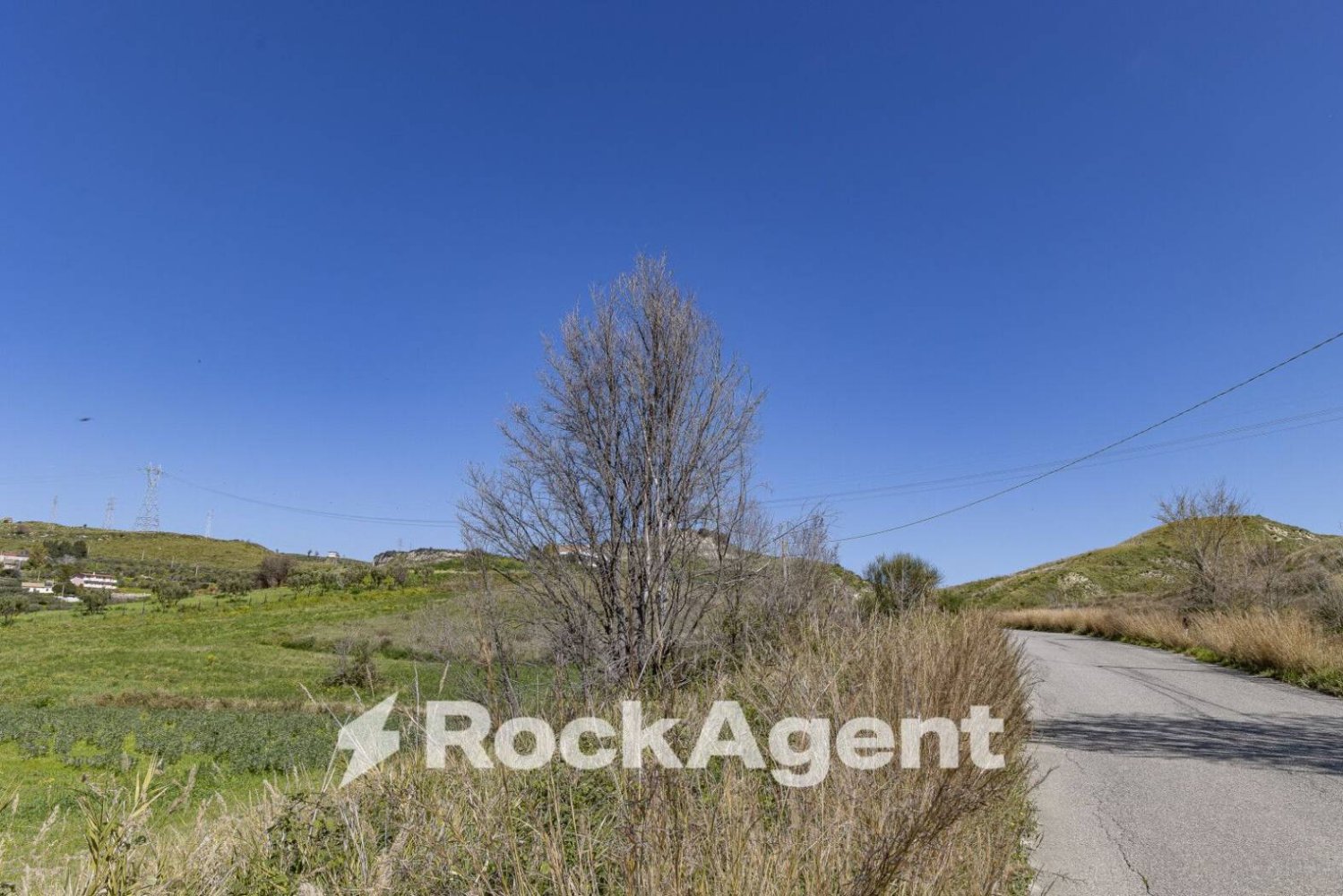 5920m² Land in Simeri Crichi, Italy No. 302168
