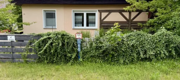 3 bedrooms Bungalow in Cottbus, Germany No. 371816 2