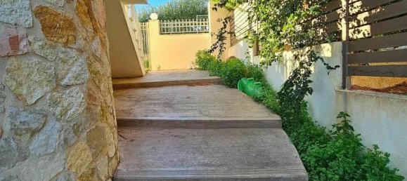 4 Schlafzimmer Property in Xylokastro, Greece, Nr. 53540 7