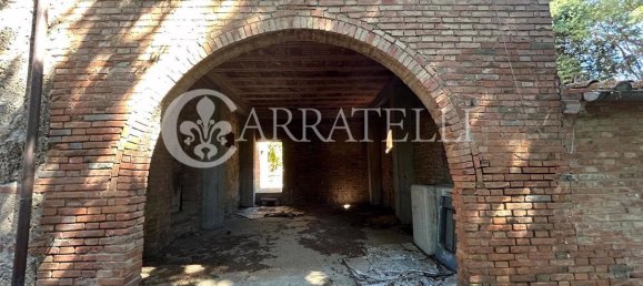 11-Zimmer Haus in Chiusi, Italy, Nr. 115907 2