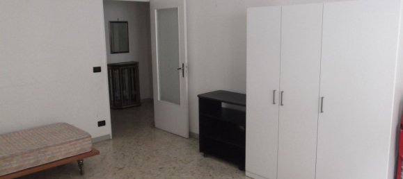 Apartamento de 2 habitaciónes en Bari, Italy No. 251173 7