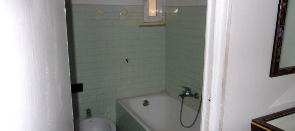 Apartamento de 2 habitaciónes en Bari, Italy No. 251173 11