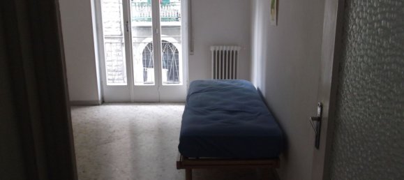 Apartamento de 2 habitaciónes en Bari, Italy No. 251173 3