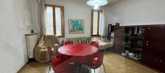 Apartamento de 7 habitaciónes en Vicenza, Italy No. 22422 2