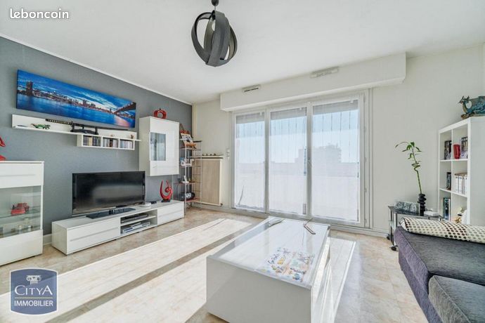 1 Schlafzimmer Wohnung in Joue-les-Tours, France, Nr. 305906