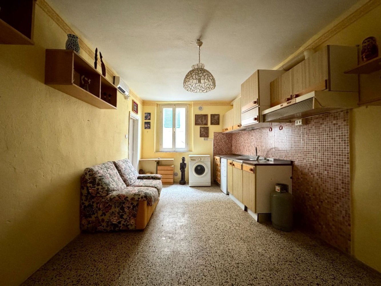 2 rooms Apartment in Castelfiorentino, Italy No. 259928