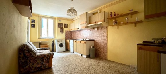 2 rooms Apartment in Castelfiorentino, Italy No. 259928 2