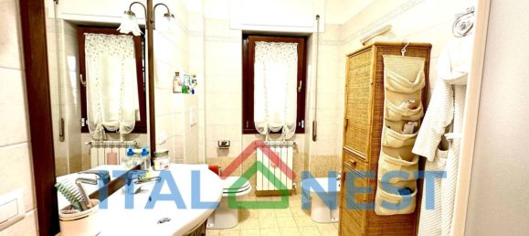 Villa de 3 dormitorios en Anzio, Italy No. 59808 17