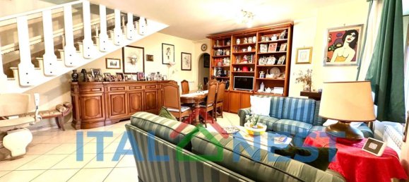 Villa de 3 dormitorios en Anzio, Italy No. 59808 13