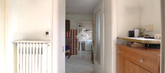 2 bedrooms Apartment in Montecchio Maggiore, Italy No. 272456 7