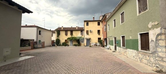 2 bedrooms Apartment in Montecchio Maggiore, Italy No. 272456 26