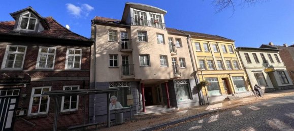 Коммерческая недвижимость с 36 комнатами в Людвигслуст-Пархим, Германия № 148677 3