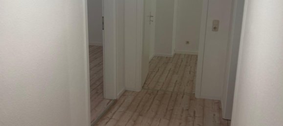 2 rooms Building in Plauen, Germany No. 304209 5