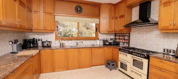 5 bedrooms Villa in Psematismenos, Cyprus No. 1013 21