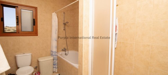 5 bedrooms Villa in Psematismenos, Cyprus No. 1013 8