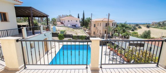 5 bedrooms Villa in Psematismenos, Cyprus No. 1013 6