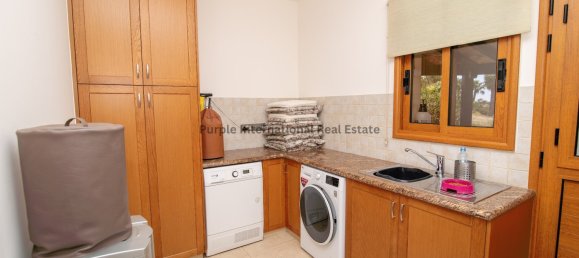 5 bedrooms Villa in Psematismenos, Cyprus No. 1013 23