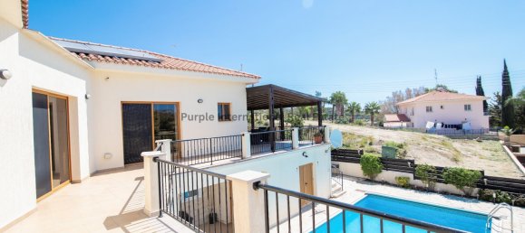5 bedrooms Villa in Psematismenos, Cyprus No. 1013 4