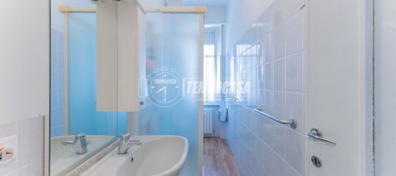 3 rooms Apartment in Milan, Italy No. 291511 13