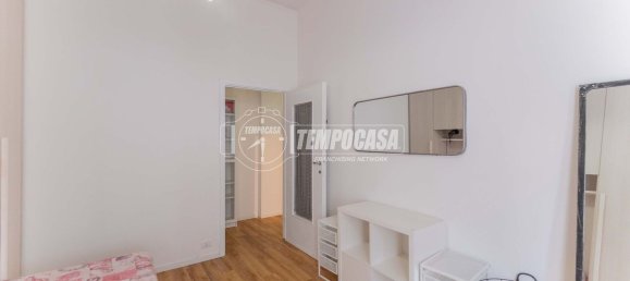 3 rooms Apartment in Milan, Italy No. 291511 11