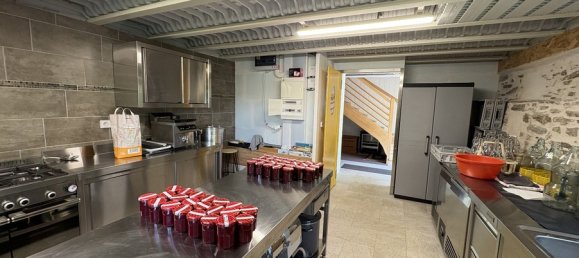 8 bedrooms House in Correze, France No. 344350 5