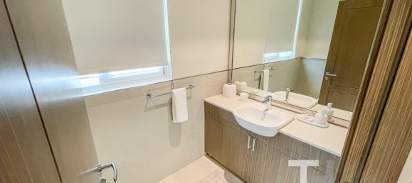 Вилла с 4 спальнями в Джумейра, ОАЭ № 28442 6