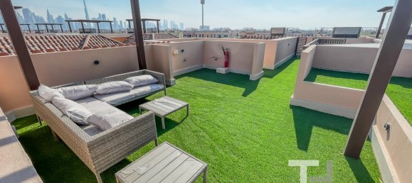 Вилла с 4 спальнями в Джумейра, ОАЭ № 28442 16