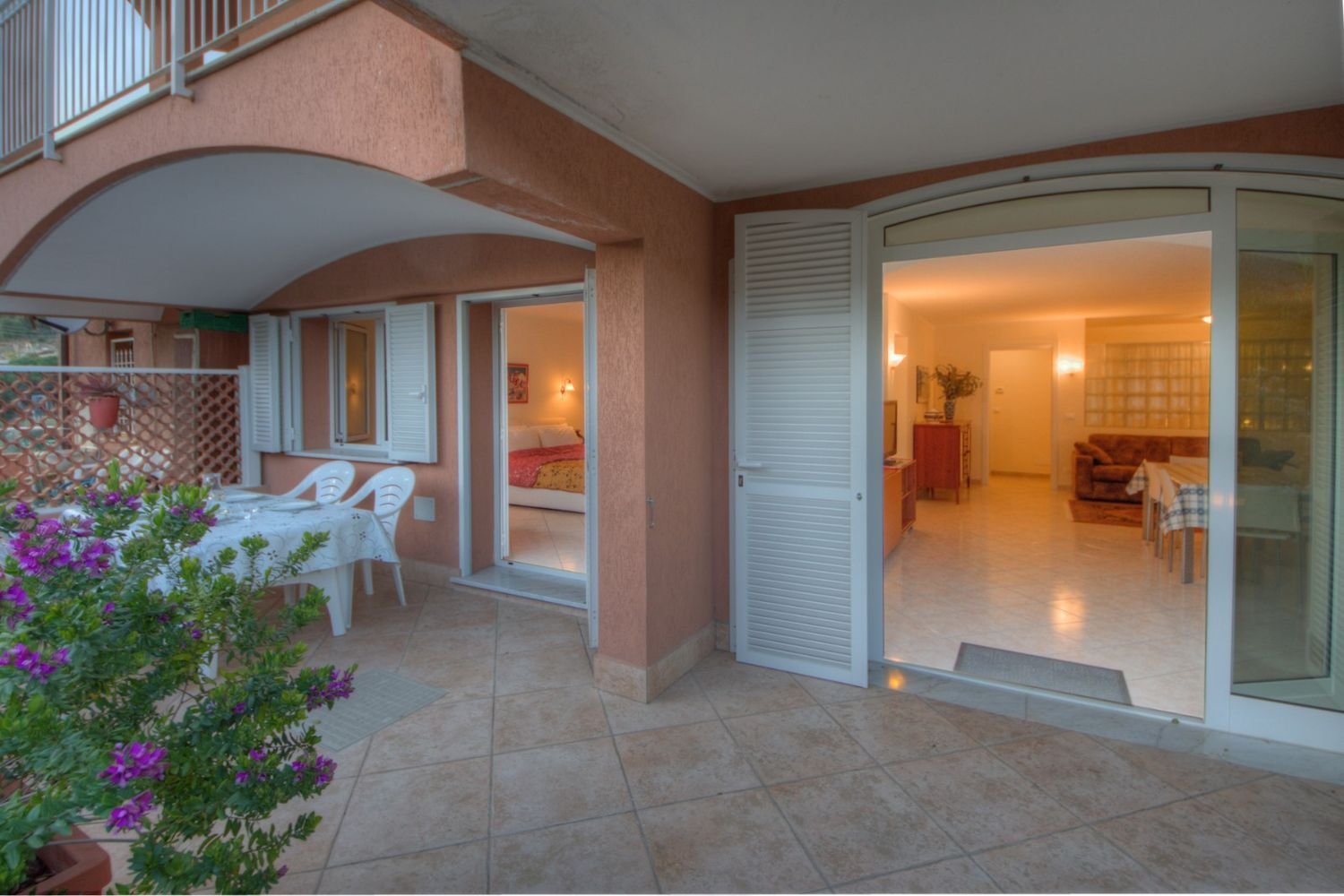 3 rooms Apartment in Pietra Ligure, Italy No. 276518