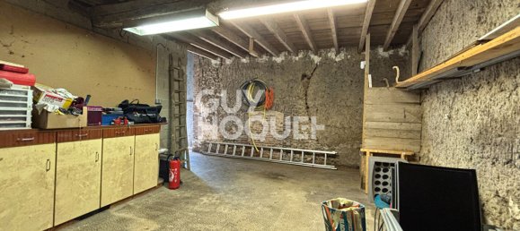 3 chambres Maison à Tremblay-les-Villages, France No. 158404 14