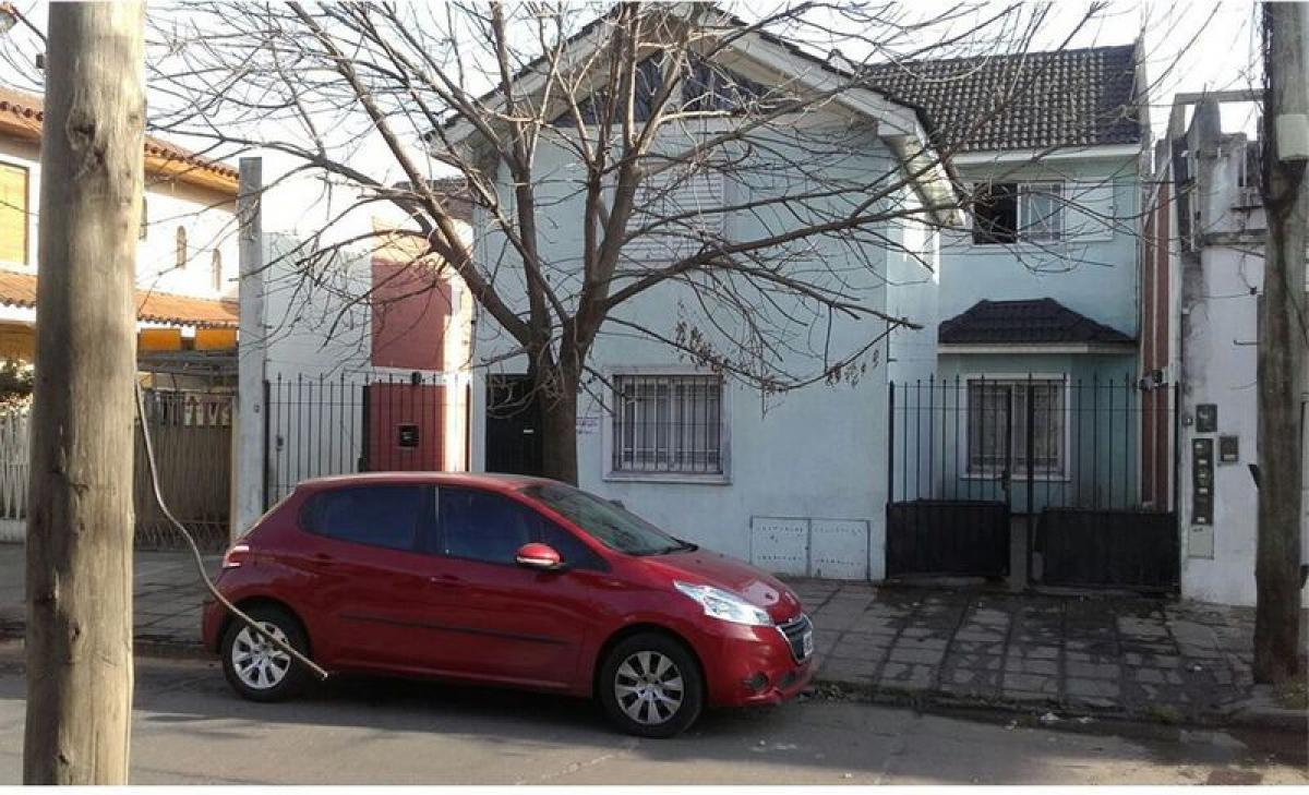 3 bedrooms House in Bermudez, Argentina No. 675