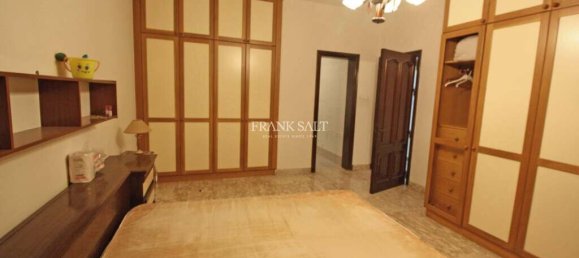 3 chambres Appartement à Sliema, Malta No. 8431 9