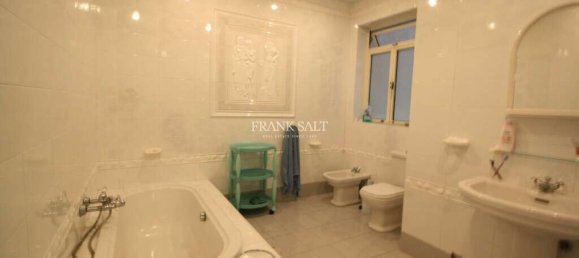 3 chambres Appartement à Sliema, Malta No. 8431 10