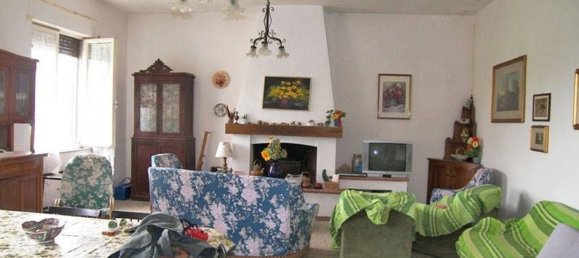 3-Zimmer Haus in Torrita di Siena, Italy, Nr. 158883 8