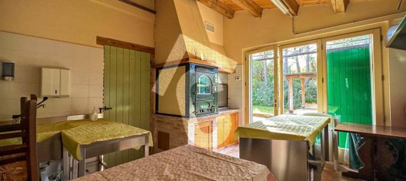 9-Zimmer Haus in San Marcello, Italy, Nr. 235386 12