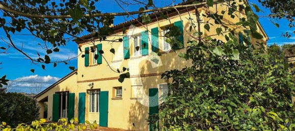 9-Zimmer Haus in San Marcello, Italy, Nr. 235386 3