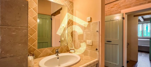 9-Zimmer Haus in San Marcello, Italy, Nr. 235386 36