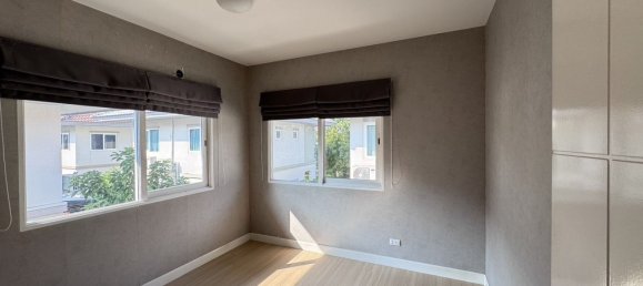 Кафе / ресторан с 3 спальнями в Паттайя, Таиланд № 77956 6