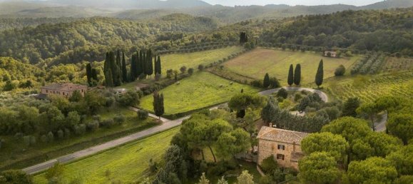 4 bedrooms House in Sinalunga, Italy No. 54152 9