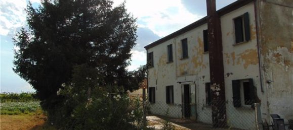 Casa de 2 dormitorios en Adria, Italy No. 81091 3