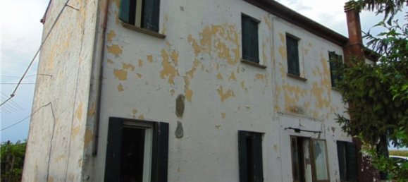 Casa de 2 dormitorios en Adria, Italy No. 81091 2