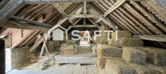 Gebäude in Pithiviers, France 200m², Nr. 153721 5