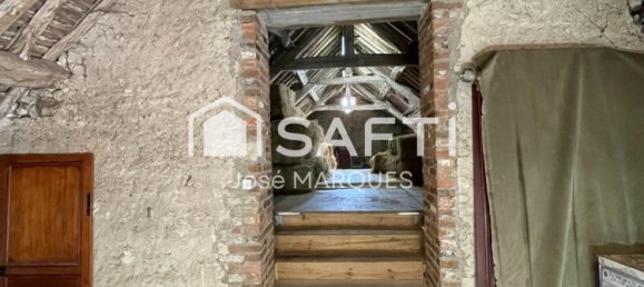 Gebäude in Pithiviers, France 200m², Nr. 153721 3