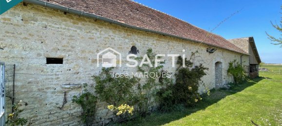 Gebäude in Pithiviers, France 200m², Nr. 153721 2