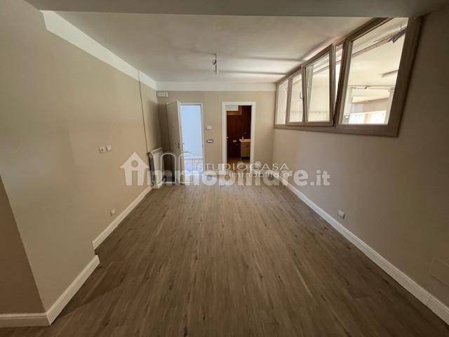 2 bedrooms Apartment in Pisa, Italy No. 261700