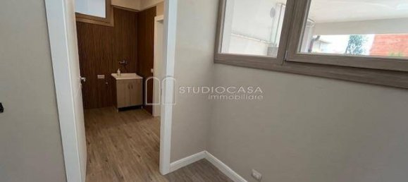 2 bedrooms Apartment in Pisa, Italy No. 261700 15
