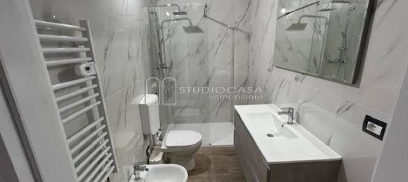 2 bedrooms Apartment in Pisa, Italy No. 261700 2